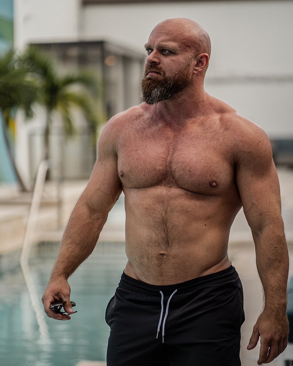 Red demonstrating the physical standard he coaches